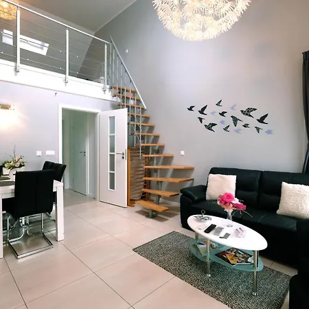 My Cocoon Apartment Court-Saint-Etienne Exterior photo