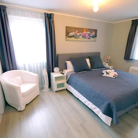 My Cocoon Apartment Court-Saint-Etienne Exterior photo