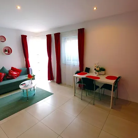 My Cocoon Apartment Court-Saint-Etienne Exterior photo